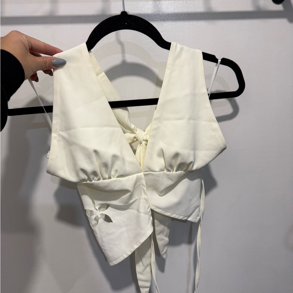 Elegant Cream Sleeveless Tie Top